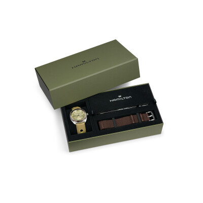 Montre HAMILTON Pan Europ Day Date Auto H35445860