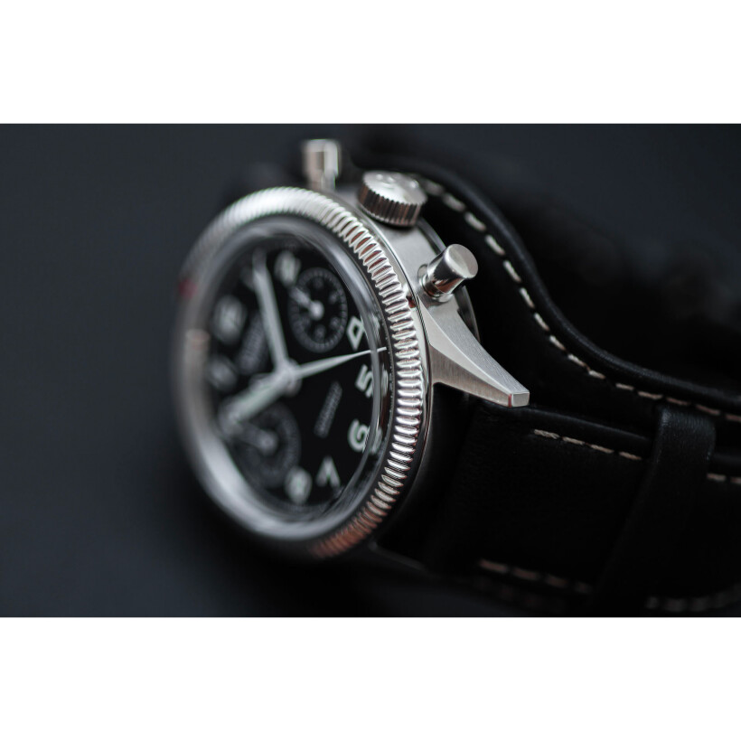 Hanhart Pioneer 417 ES 39 mm, strap M watch