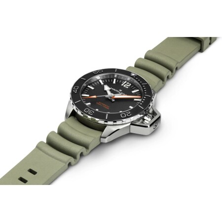 Montre Hamilton Khaki Navy Frogman Auto H77455331