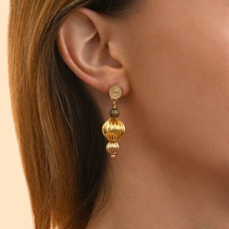 Boucles d'oreilles pendantes Satellite en métal doré à l'or jaune 14ct