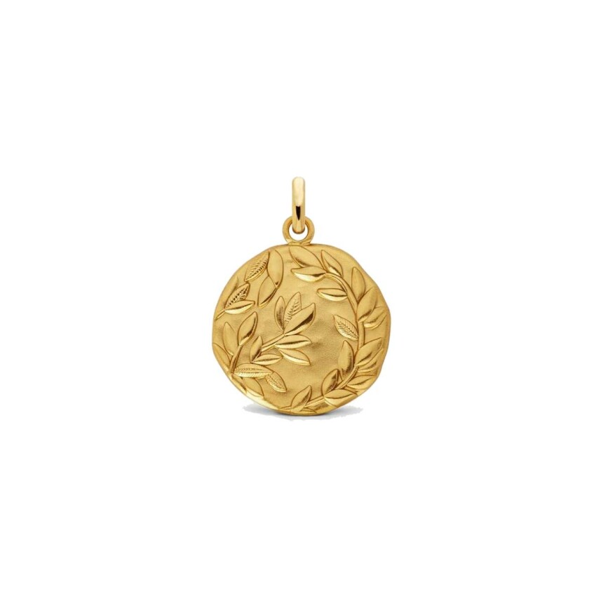 Arthus Bertrand Daphnée medal in yellow gold with satin finish, 18mm
