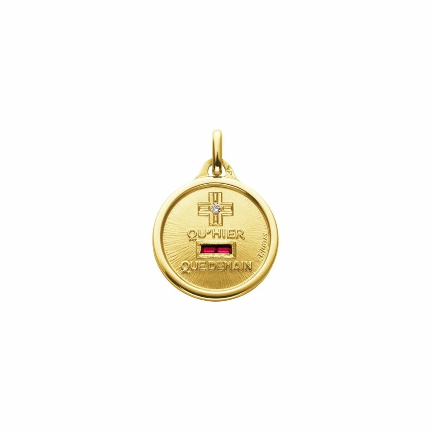 Médaille Augis d'Amour ronde en or jaune et rubis, 18mm