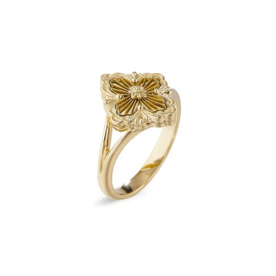 Bagues Buccellati Opera Tulle en or jaune et nacre