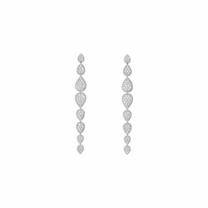Boucles d'oreilles pendantes Boucheron Serpent Bohème pavés de diamants ronds, sur or blanc