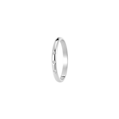 Alliance demi-jonc en or blanc et diamants, 2.5mm