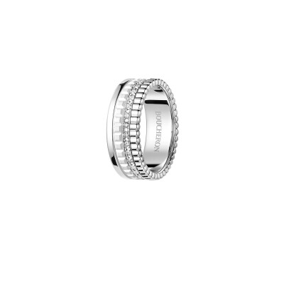 Bague Boucheron Quatre Double White Edition Small en or blanc, céramique blanche et diamants