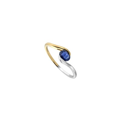 Bague en or jaune, rhodium, saphir et diamant