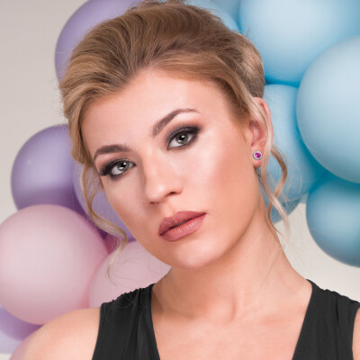 Boucles d'oreilles Spark Tiny Bonbon Studs en argent plaqué platine et cristaux