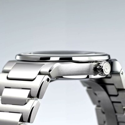 Montre MeisterSinger Kaenos Open Date - Taille soleil pétrole