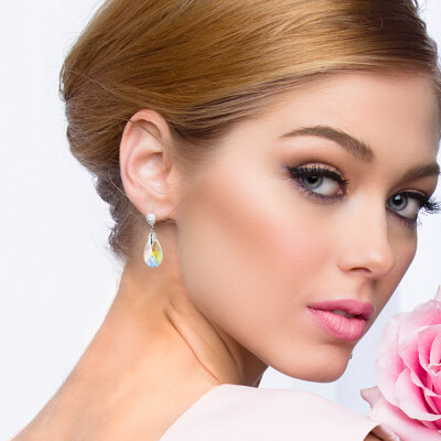 Boucles d'oreilles Spark Dainty Drop en argent plaqué platine et cristaux
