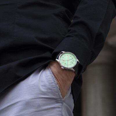 Montre Perrelet Weekend A1304/C