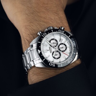 Montre Festina Swiss Made Chrono F20042/1