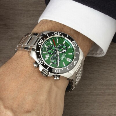 Montre Festina Swiss Made Chrono F20042/3