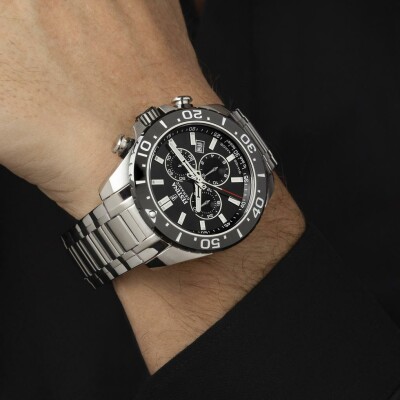 Montre Festina Swiss Made Chrono F20042/4