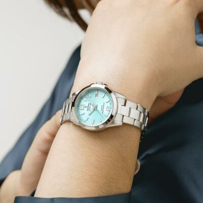 Montre Festina Swiss Made Acier Classique F20049/4