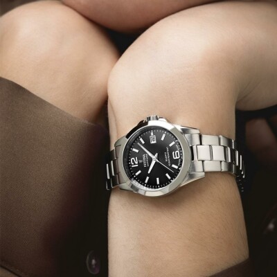 Montre Festina Swiss Made Acier Classique F20049/6