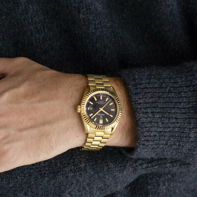 Montre Festina Swiss Made Acier Classique F20086/B