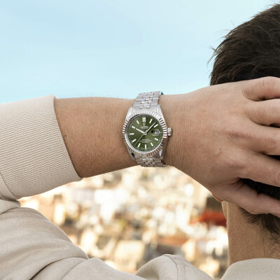 Montre Festina Swiss Made F20090/3