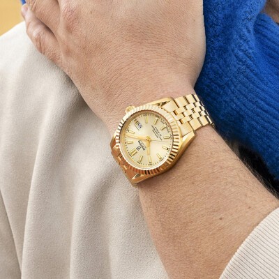 Montre Festina Swiss Made F20092/2