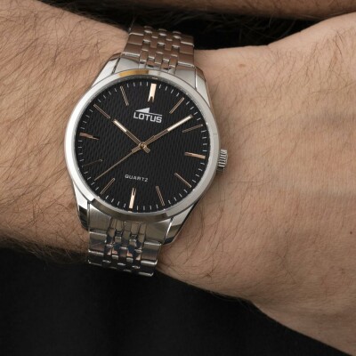 Montre Lotus Minimalist For Him 19064/4