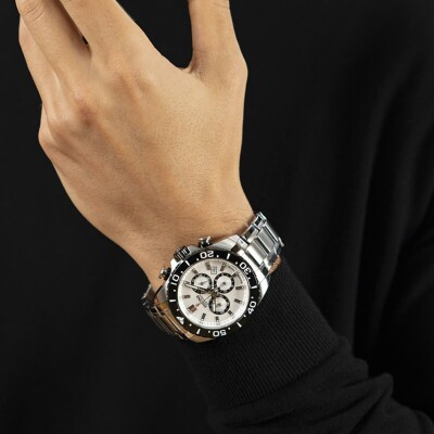 Montre Festina Swiss Made Chrono F20042/1