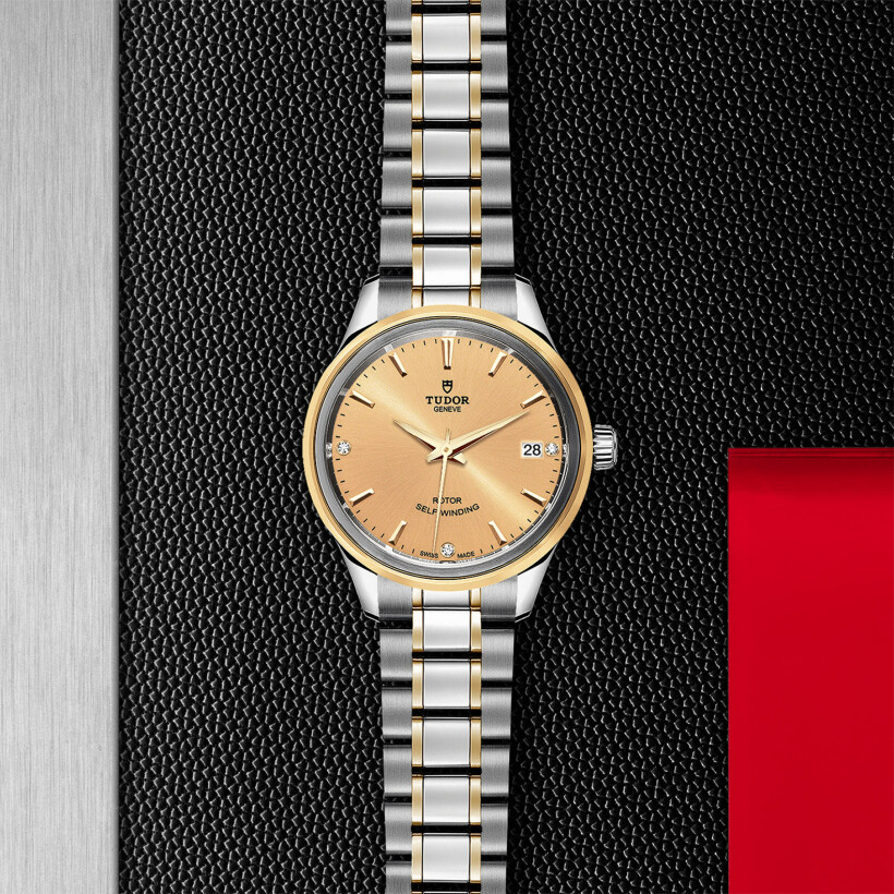 TUDOR Style watch, 34 mm steel case, diamond-set dial