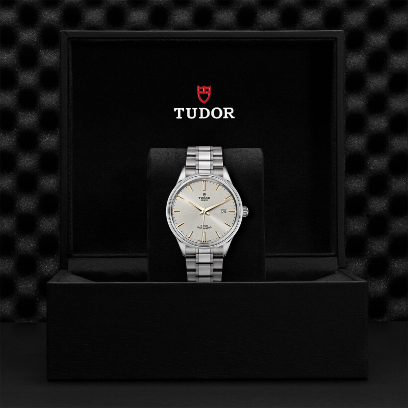 TUDOR Style watch, 41 mm steel case, silver dial