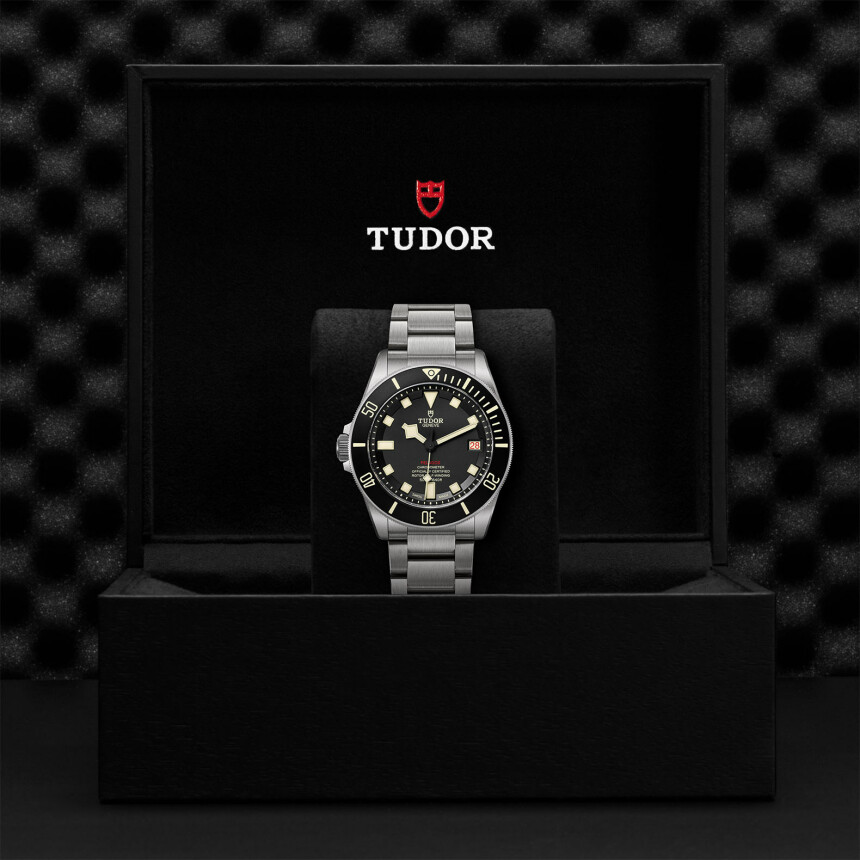 TUDOR Pelagos LHD watch, Ceramic matt black disc, titanium bracelet