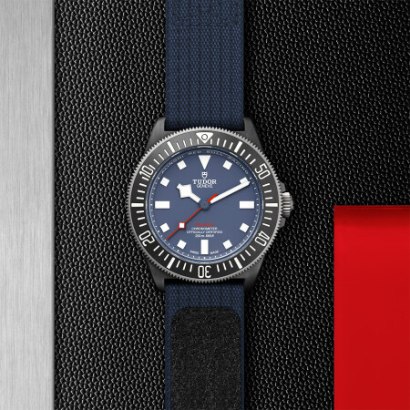 TUDOR Pelagos FXD watch, titanium bezel black carbon insert, fabric strap