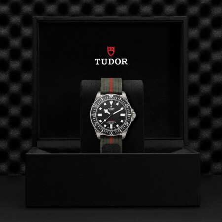 TUDOR Pelagos FXD watch, unidirectional rotating bezel, black, matte dial