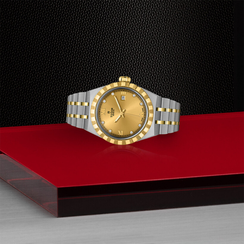 TUDOR Royal 28 mm steel case, diamond-set dial watch