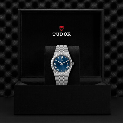 Montre TUDOR Royal boîtier en acier 38 mm, cadran bleu