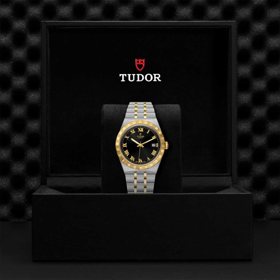 Montre TUDOR Royal boîtier en acier 38 mm, lunette en or jaune