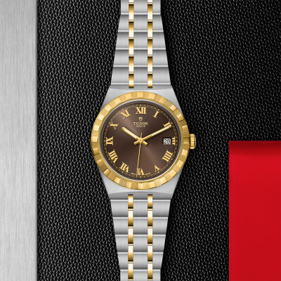 Montre TUDOR Royal boîtier en acier, 38 mm, lunette en or jaune