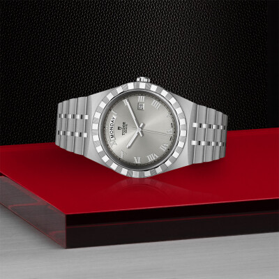 TUDOR Royal 41 mm steel case, silver dial watch