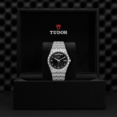 TUDOR Royal 41 mm steel case, diamond-set dial watch