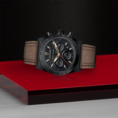 Montre TUDOR Fastrider Black Shield 42000CN.