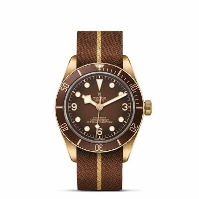 Montre TUDOR Black Bay 58 Bronze, boîtier en bronze, 39 mm, bracelet en bronze riveté