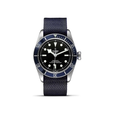 Montre TUDOR Black Bay boîtier en acier 41 mm, bracelet en tissu bleu