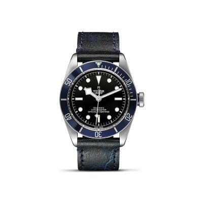 Montre TUDOR Black Bay boîtier en acier 41 mm, bracelet en cuir vieilli