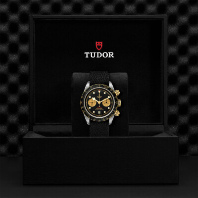 Montre TUDOR Black Bay Chrono S&G boîtier en acier 41 mm, bracelet en tissu noir