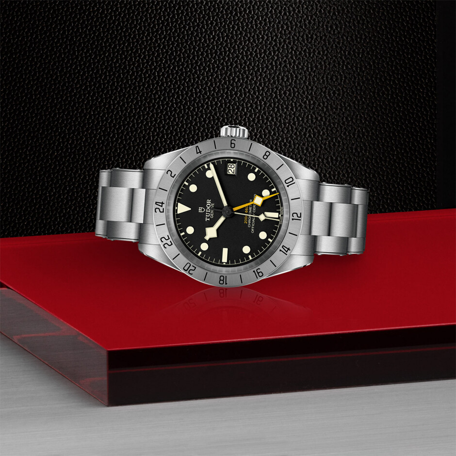 TUDOR Black Bay Pro watch,39 mm steel case, riveted steel bracelet