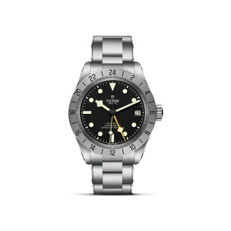 TUDOR Black Bay Pro watch,39 mm steel case, riveted steel bracelet