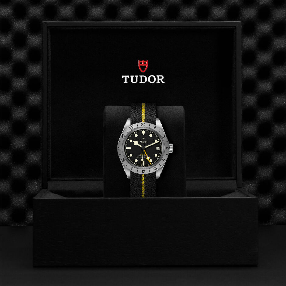 TUDOR Black Bay Pro watch,39 mm steel case, black fabric strap with yellow band