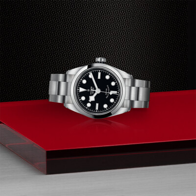 TUDOR Black Bay 32 watch, 32 mm steel case, steel bracelet