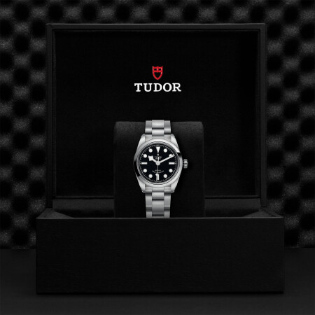 TUDOR Black Bay 32 watch, 32 mm steel case, steel bracelet