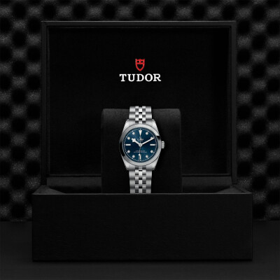 TUDOR Black Bay 31 watch, 31mm steel case, Steel bracelet