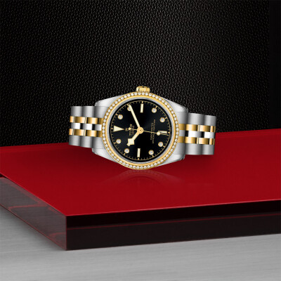 TUDOR Black Bay 31 S&G watch, 31 mm steel case, Steel and yellow gold bracelet