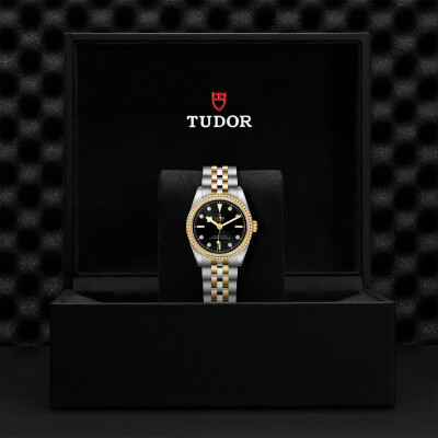 TUDOR Black Bay 31 S&G watch, 31 mm steel case, Steel and yellow gold bracelet