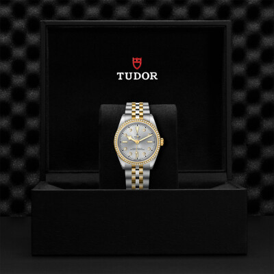 Montre TUDOR Black Bay 36 S&G boîtier en acier 36 mm, bracelet en acier et or jaune